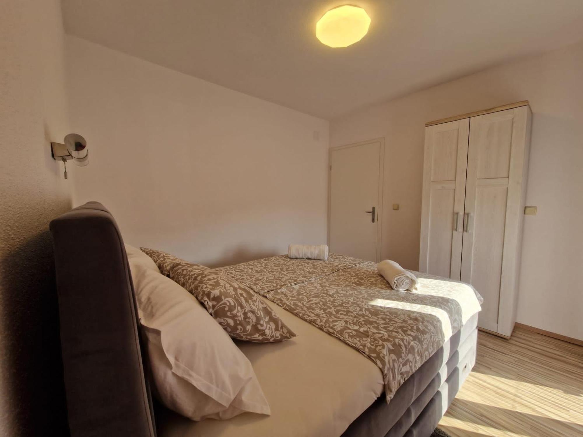 Natalija 4 Stars Apartment Mrljane