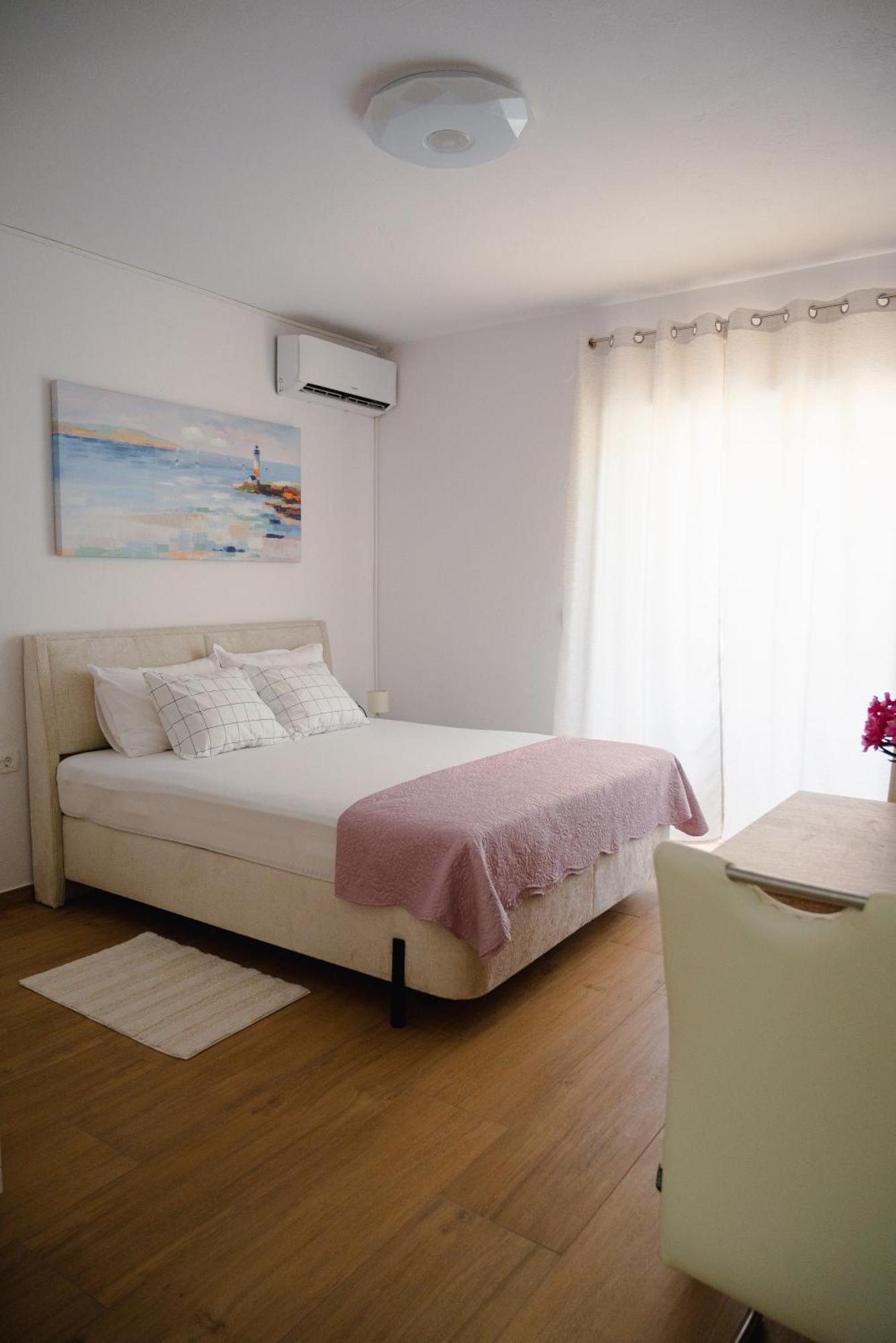 Apartment Natalija 4 Stars *